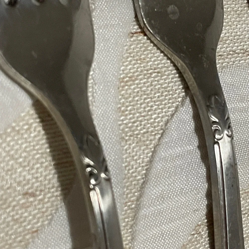Set of 4 Vintage Magna Stainless‎ Forks 12/12 Holland Ornate Dining Flatware